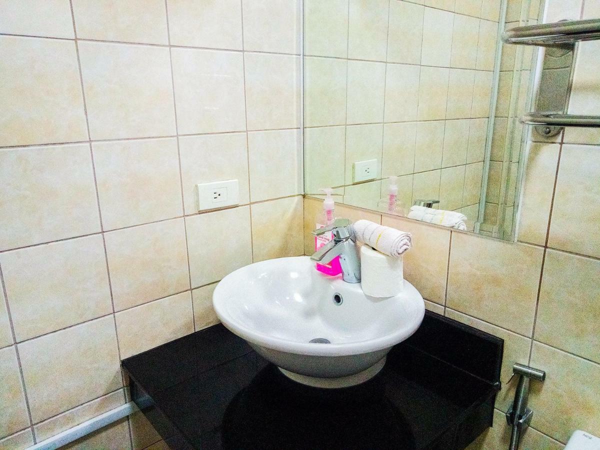 Forbes Area Bgc Taguig Manila Daire Dış mekan fotoğraf